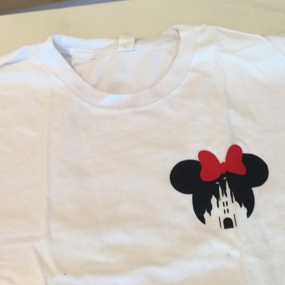 Disney Minnie Mouse white cotton short sleeve graphic tee, small. - Picture 2 of 4